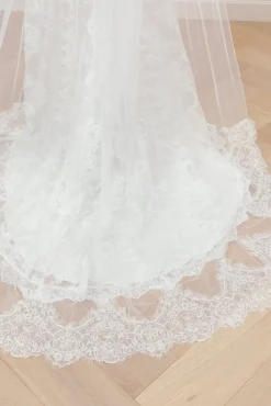 Malina Luxe veil
