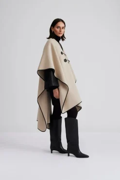Malina Macie cape