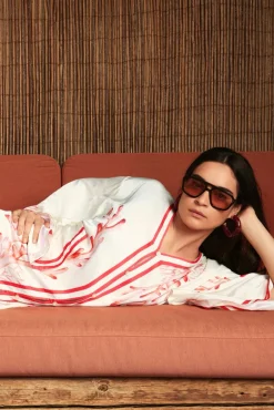 Malina Naya kaftan