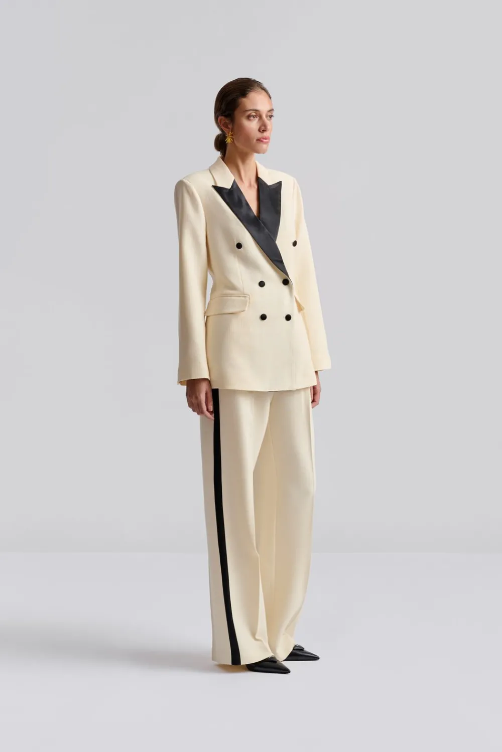 Malina Tuxedo blazer